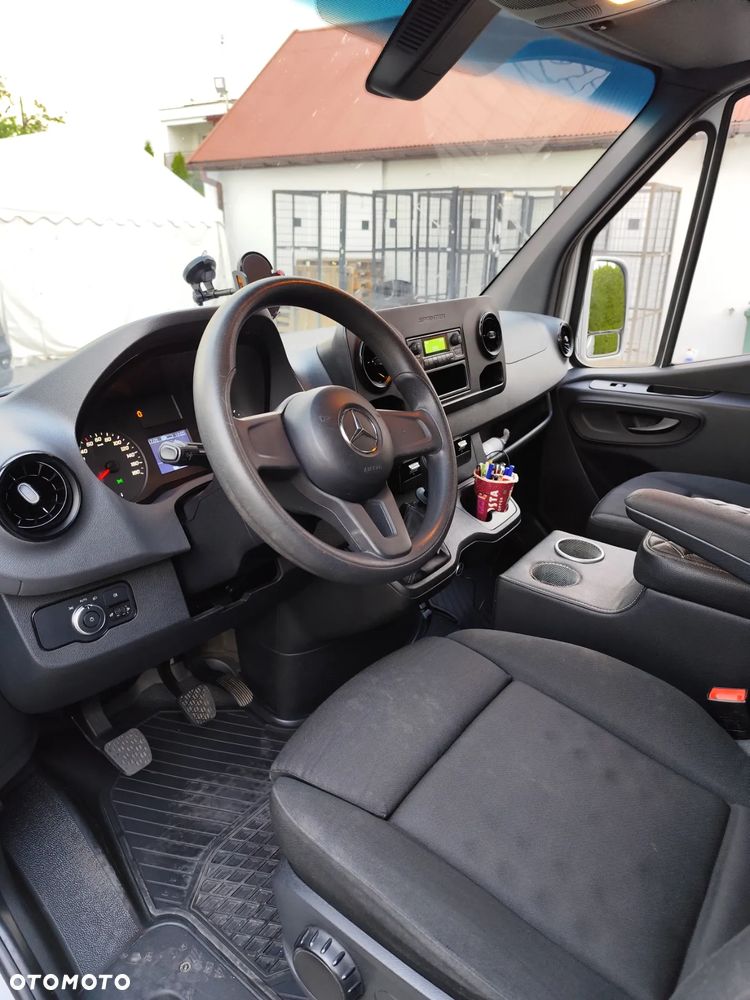 Mercedes-Benz SPRINTER - 9
