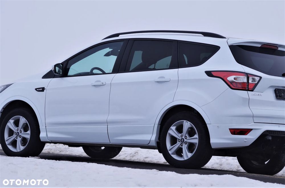Ford Kuga - 18