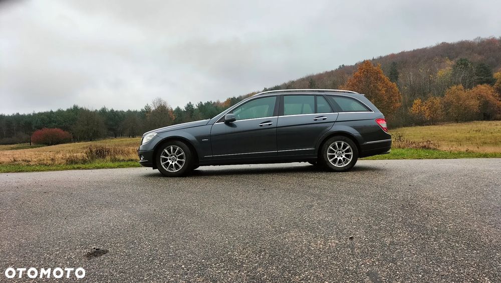 Mercedes-Benz C-Class 2008 photo 3