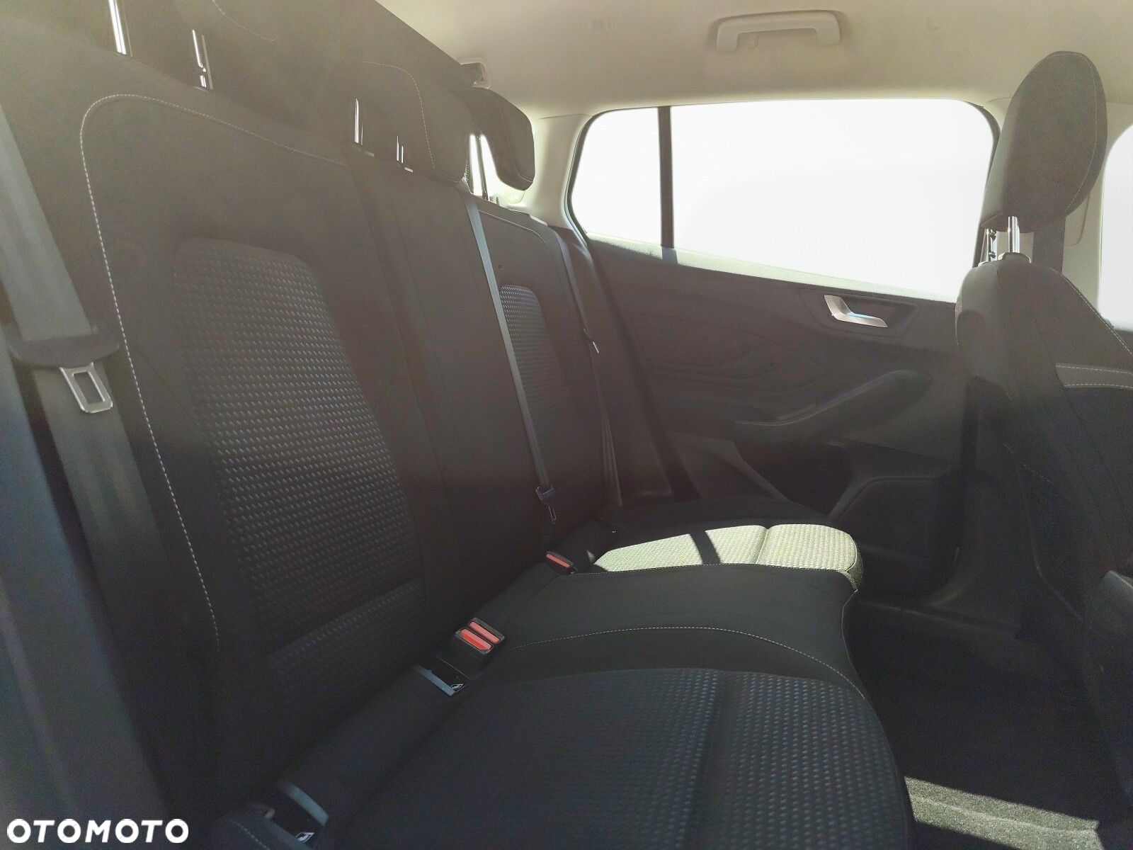 Ford Focus - 17