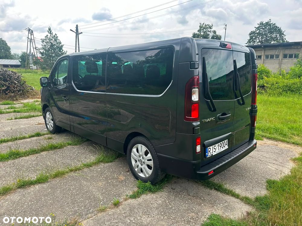 Renault Trafic 2.0 dCi EDC - 24