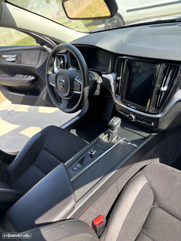 Volvo V60 2.0 D3 Geartronic - 17