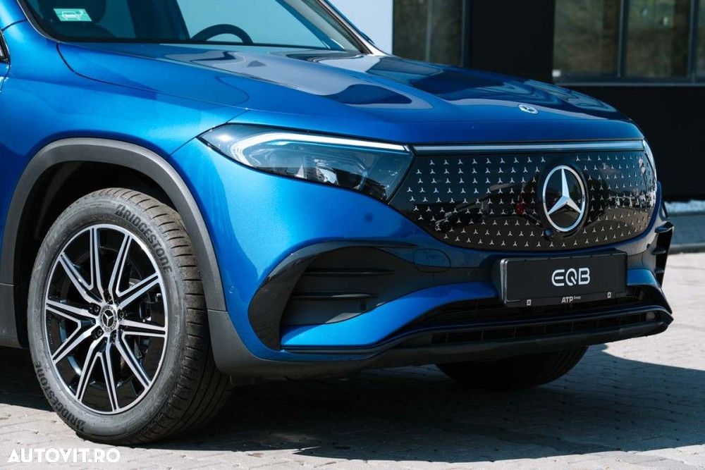 Mercedes-Benz EQB 300 4MATIC - 29