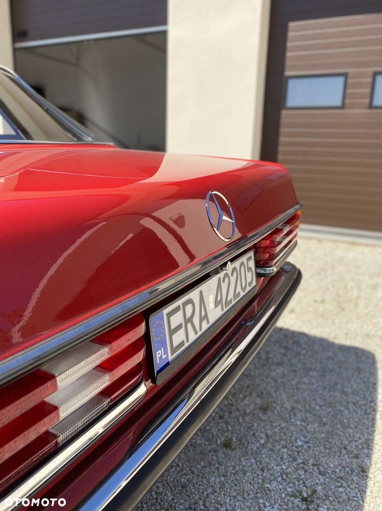 Mercedes-Benz W123 - 2