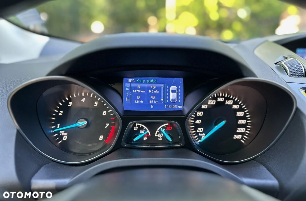 Ford Kuga 1.6 EcoBoost 2x4 Titanium - 15