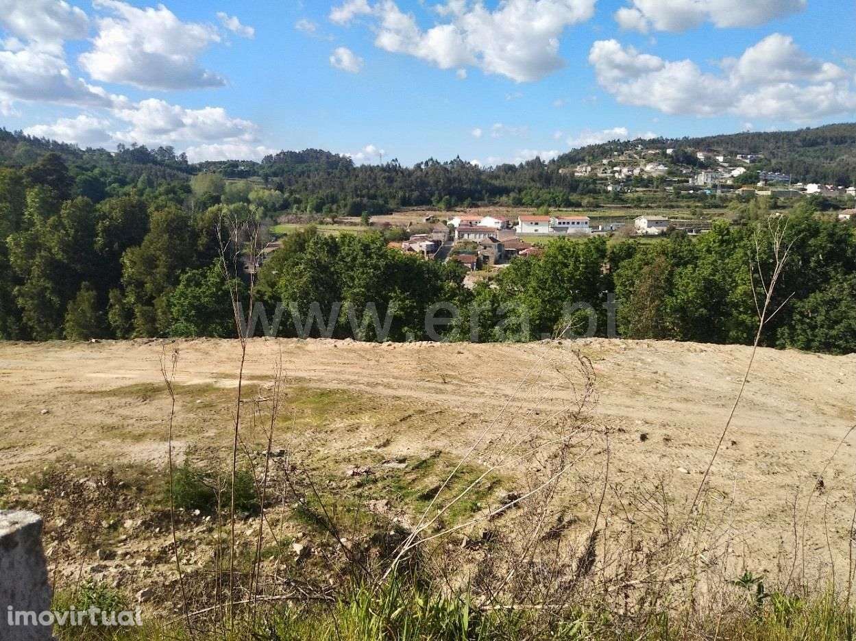 Terreno com projeto de construção em Louredo - Paredes - Grande imagem: 2/6
