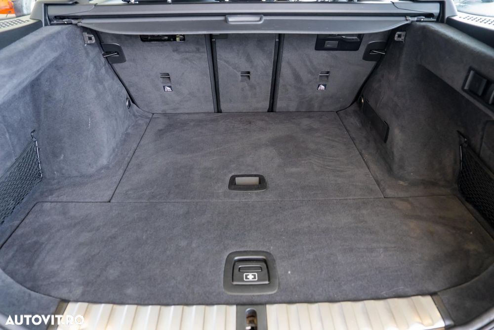 BMW Seria 3 320d xDrive Aut. Sport Line - 14