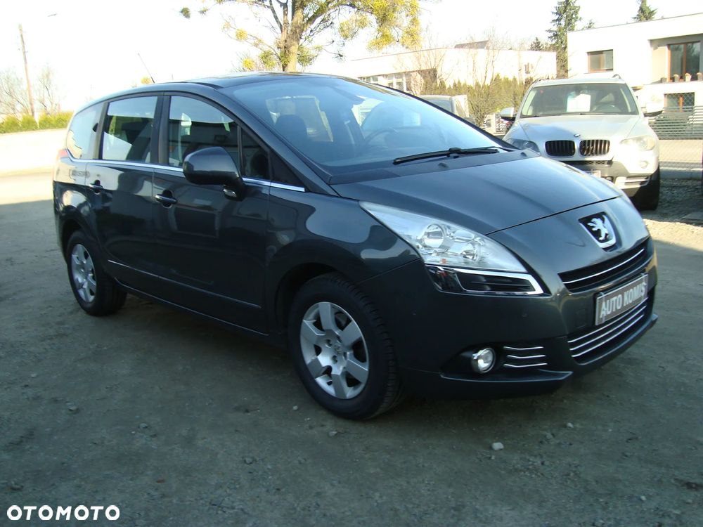 Peugeot 5008 - 3