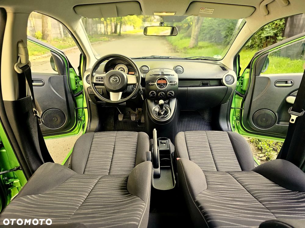 Mazda 2 1.3 Exclusive+ - 6