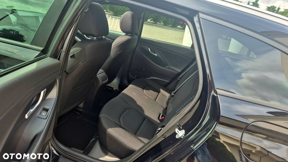 Hyundai i30 1.4 T-GDI DCT Premium - 15