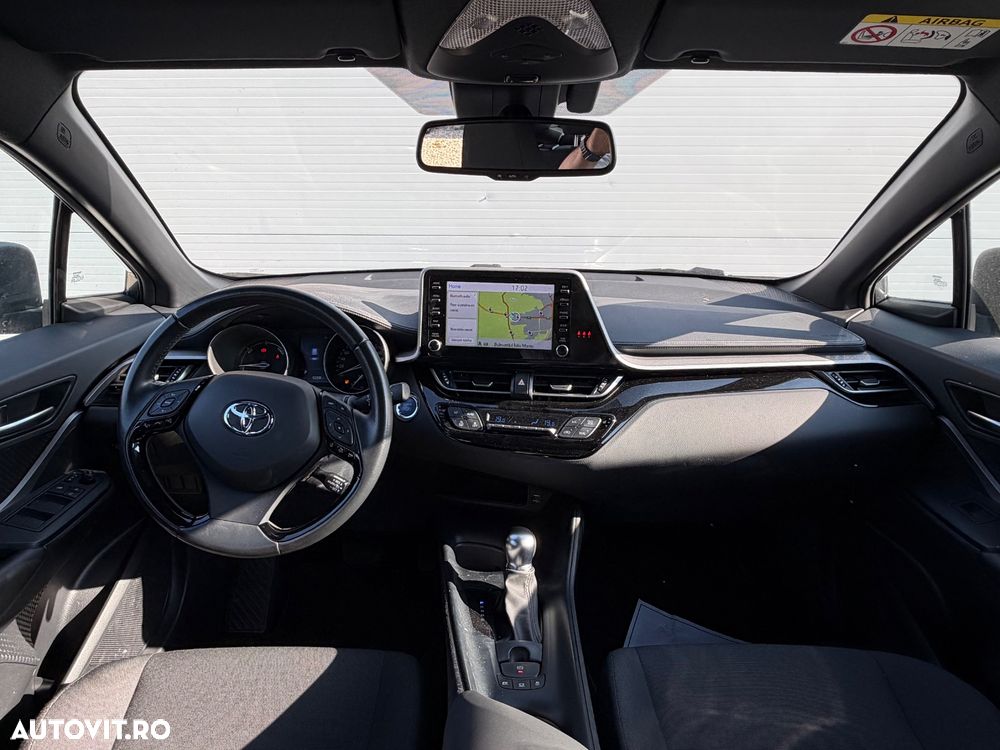 Toyota C-HR - 13