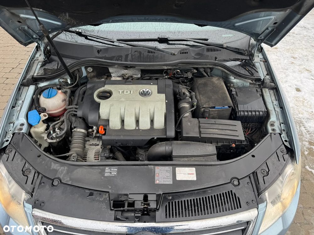 Volkswagen Passat 1.9 TDI Comfortline - 17