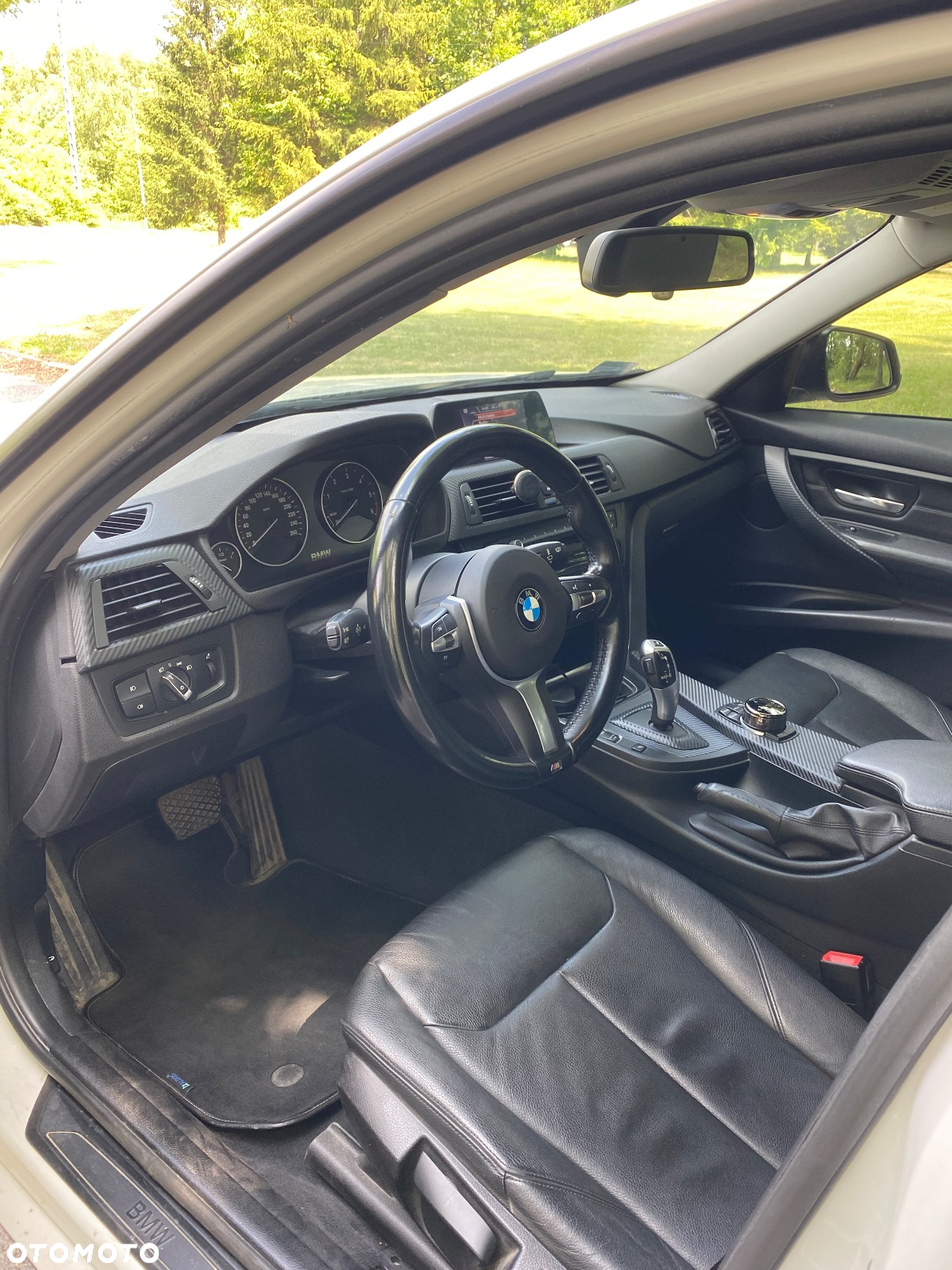 BMW Seria 3 320d Touring Luxury Line - 21