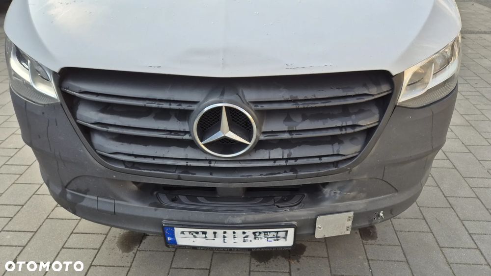Mercedes-Benz SPRINTER - 6