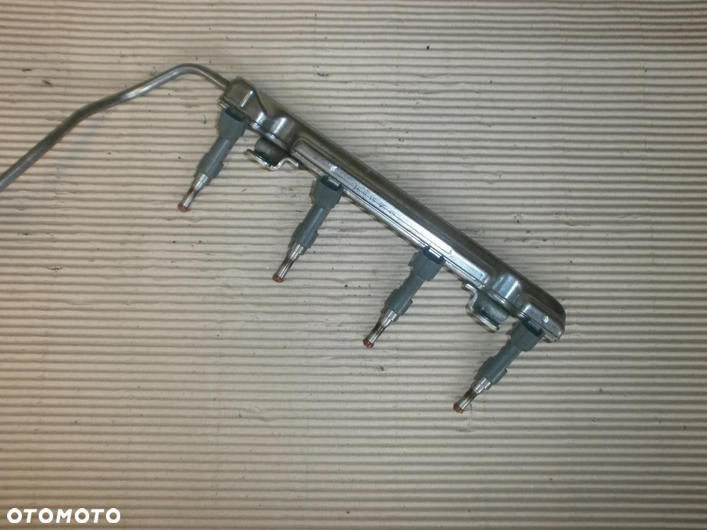 LISTWA WTRYSKI KOMPLET 23250-0T110 TOYOTA 1.8 CHR AURIS - 1