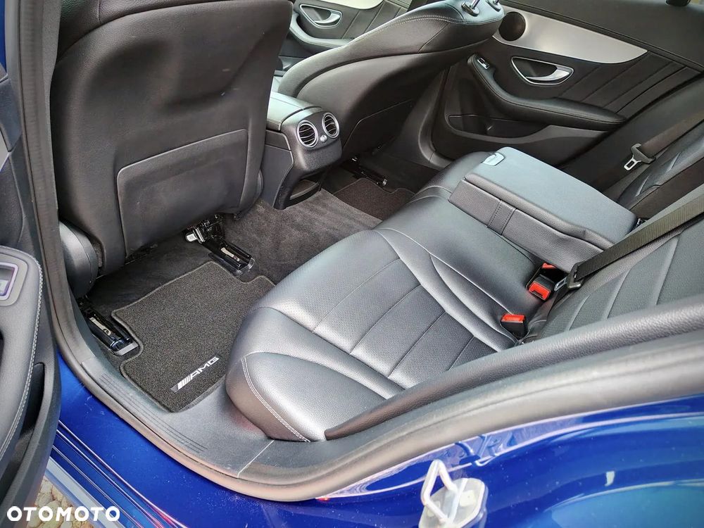 Mercedes-Benz Klasa C 200 4-Matic 9G-TRONIC - 9