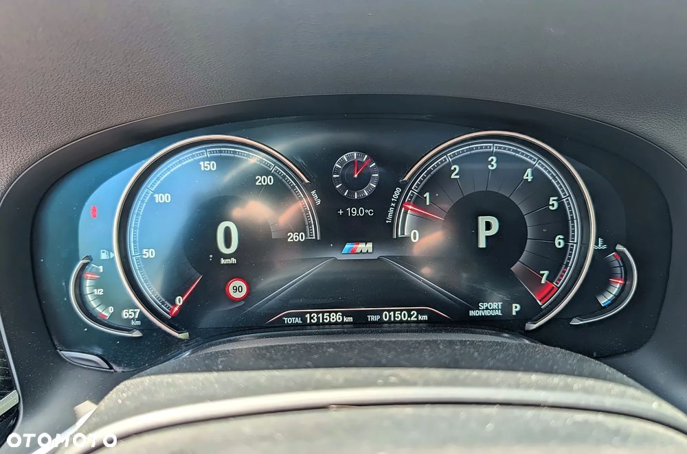 BMW Seria 7 740i - 18