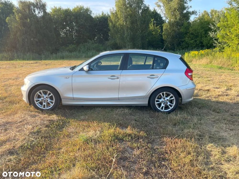 BMW Seria 1 118d - 11