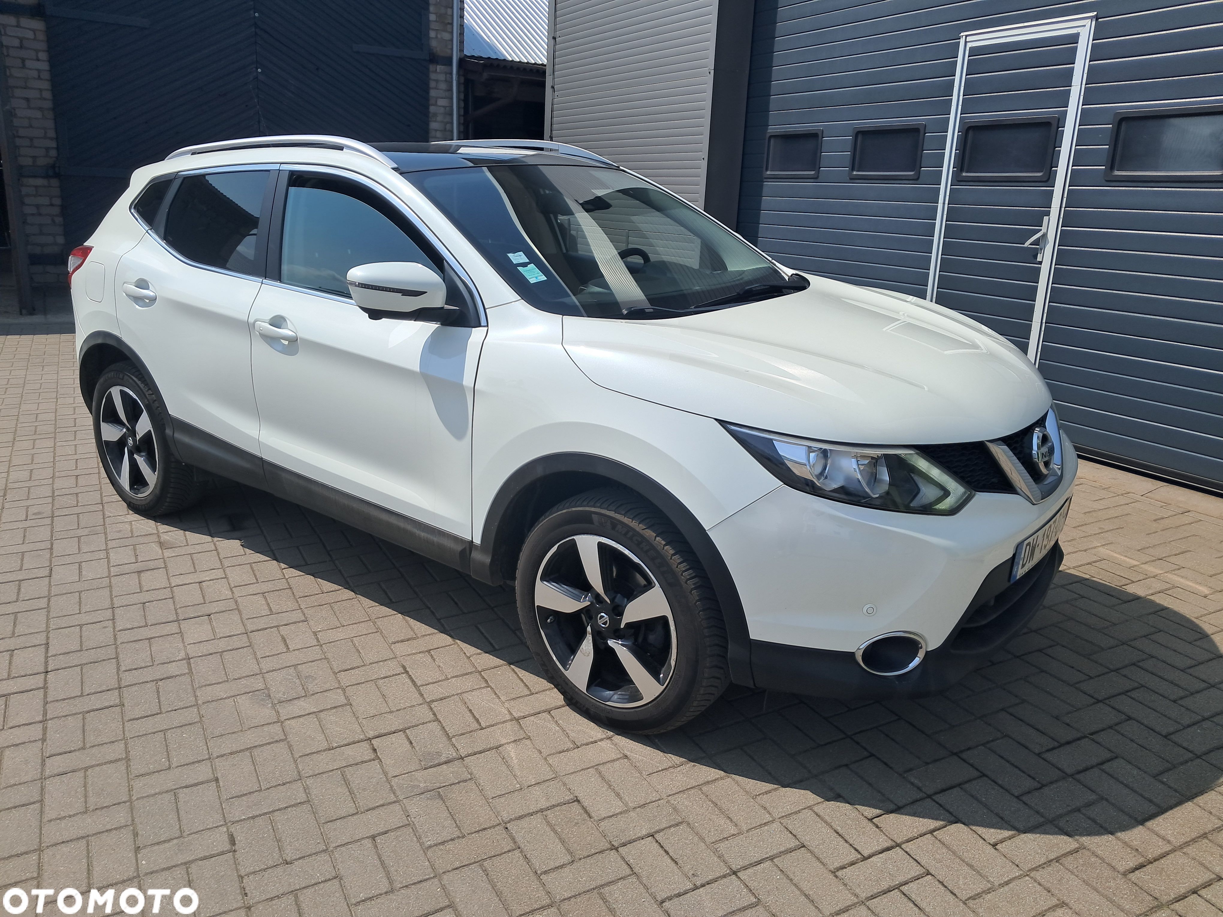 Nissan Qashqai - 1