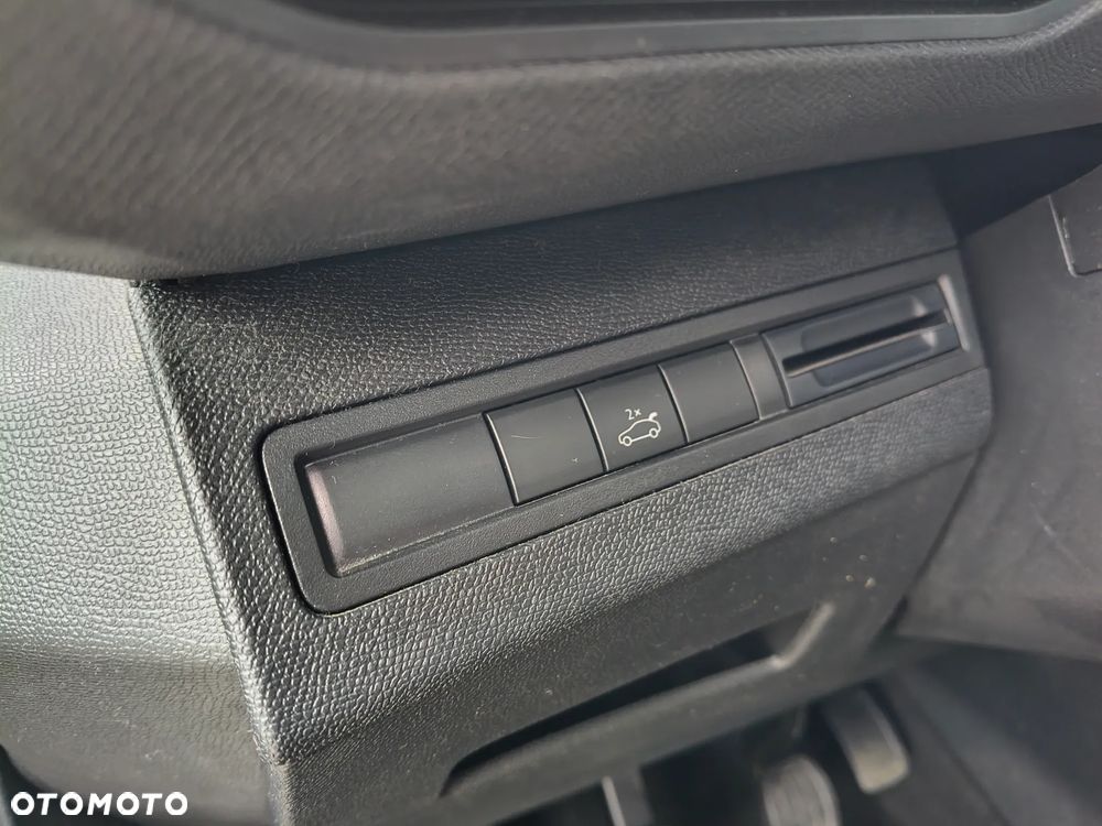 Peugeot 3008 BlueHDi 130 Stop & Start Allure - 30