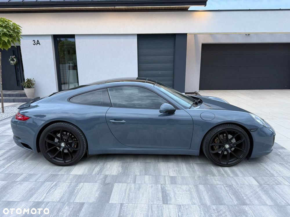 Porsche 911 Carrera T - 10