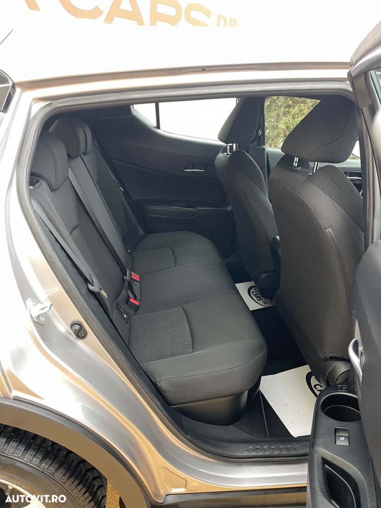Toyota C-HR - 26