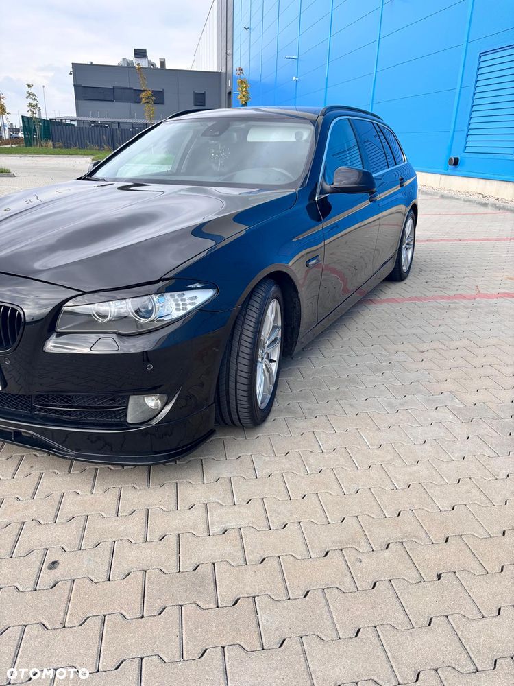 BMW Seria 5 520d - 10