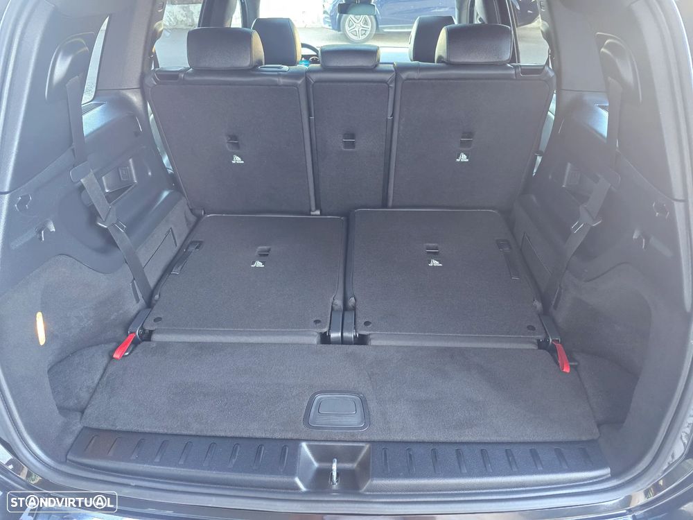 Mercedes-Benz EQB 350 4Matic Progressive - 28