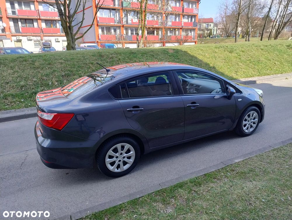 Kia Rio 1.2 Sensation - 5