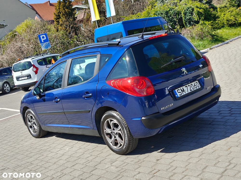 Peugeot 207 90 HDi FAP (Blue Lion) Sport - 12