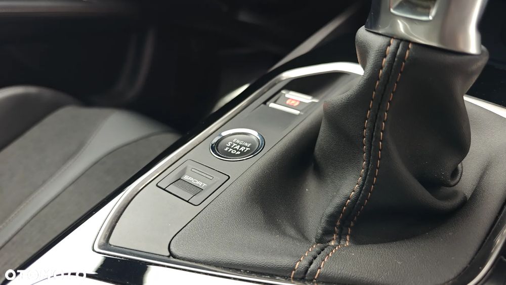 Peugeot 3008 1.5 BlueHDi GT S&S - 36