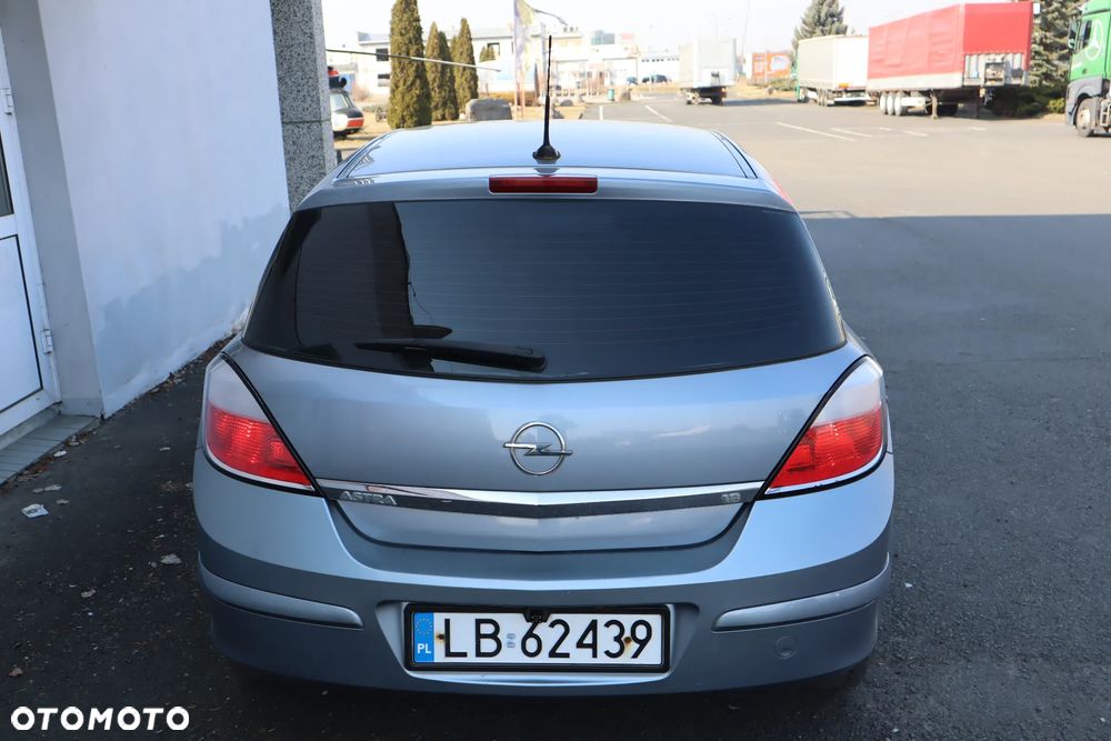 Opel Astra 1.8 - 16
