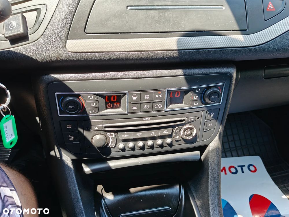Citroën C5 2.0 16V Exclusive - 24