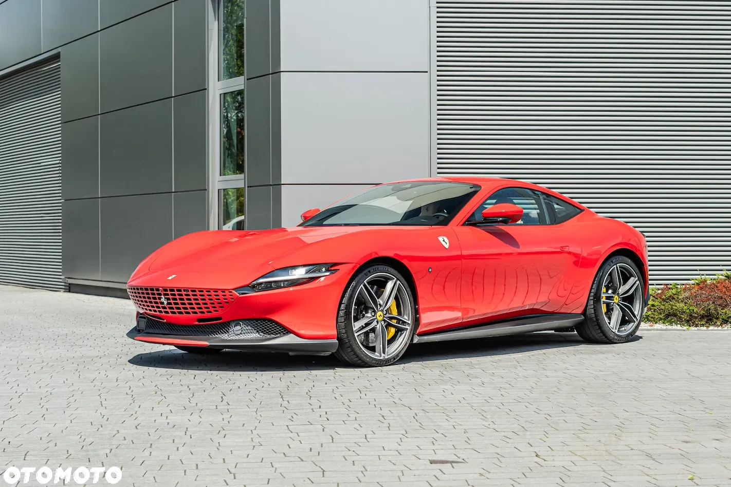 Ferrari Roma - 15