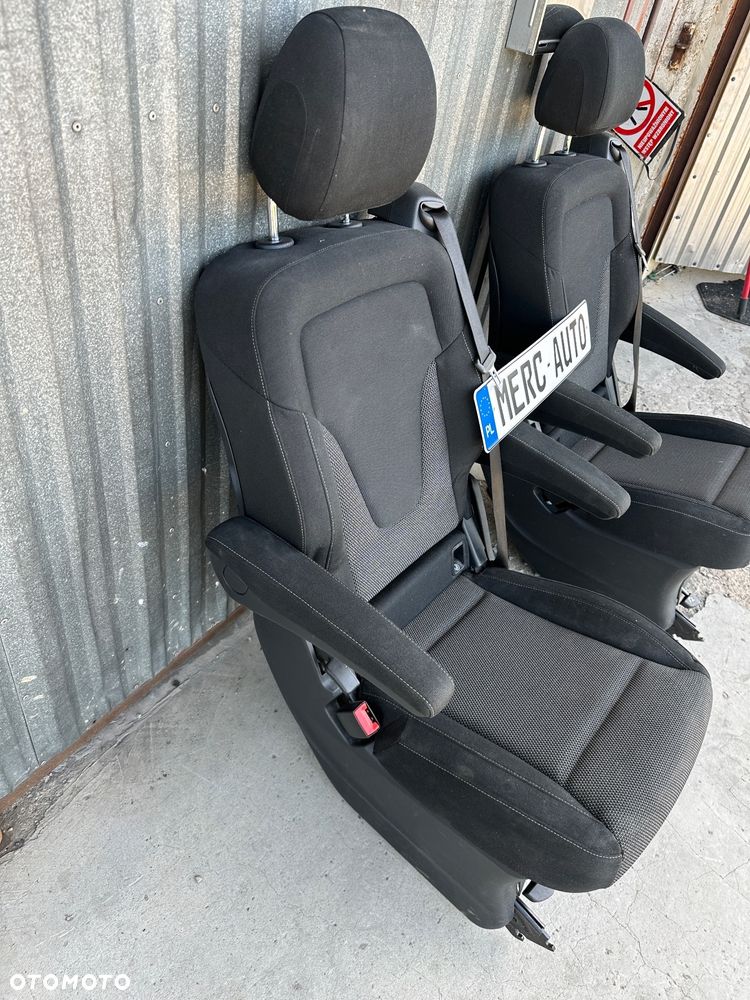 Mercedes v klasa  vito 447 fotel  suntiago Metris  EQV  pojedynczy - 11
