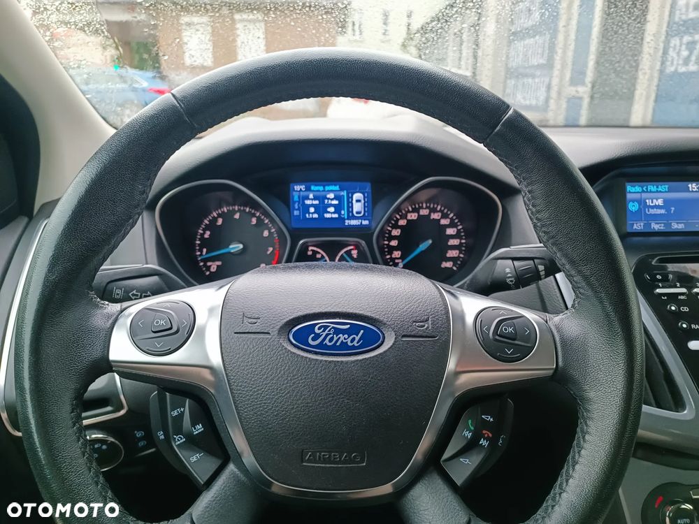 Ford Focus 1.6 EcoBoost Titanium - 17