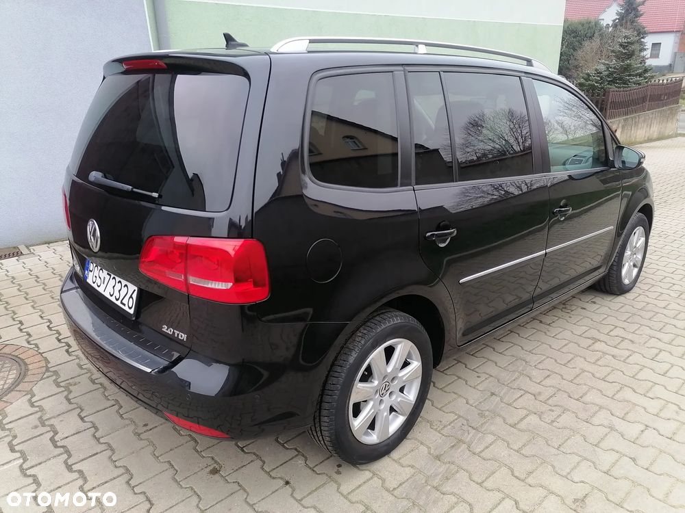 Volkswagen Touran - 3