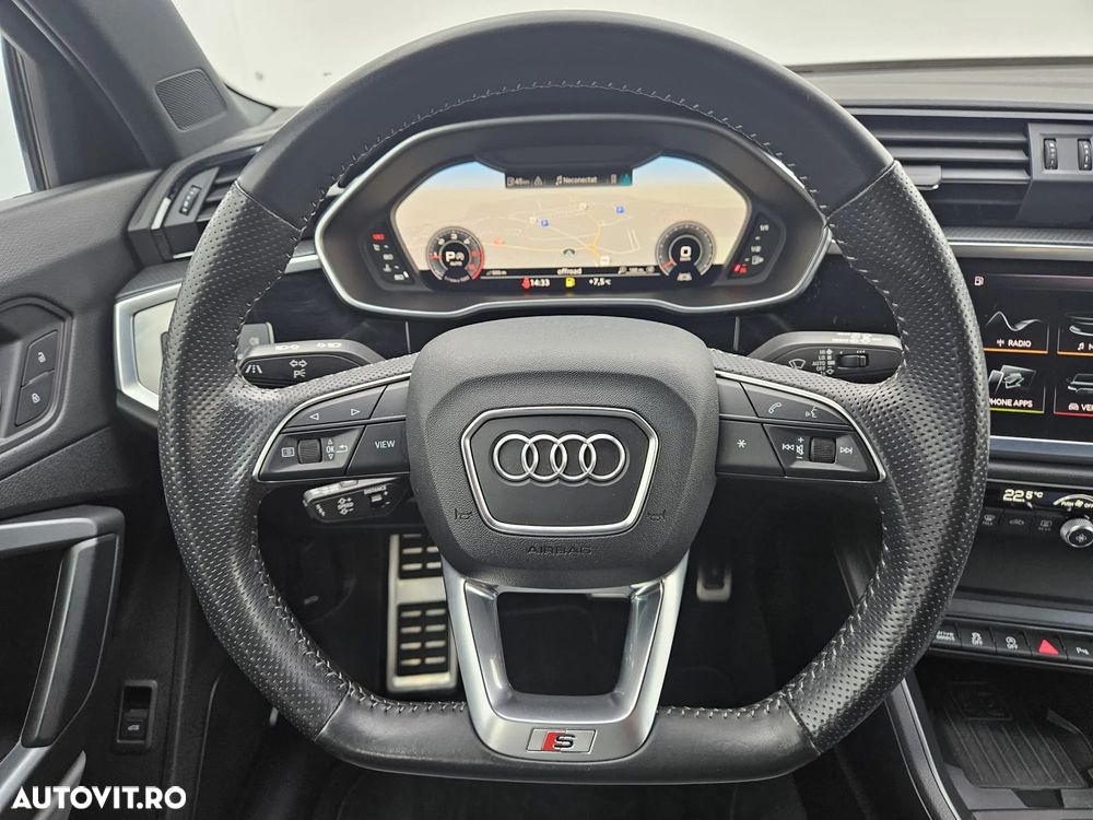 Audi Q3 2.0 40 TDI S tronic quattro S Line - 11