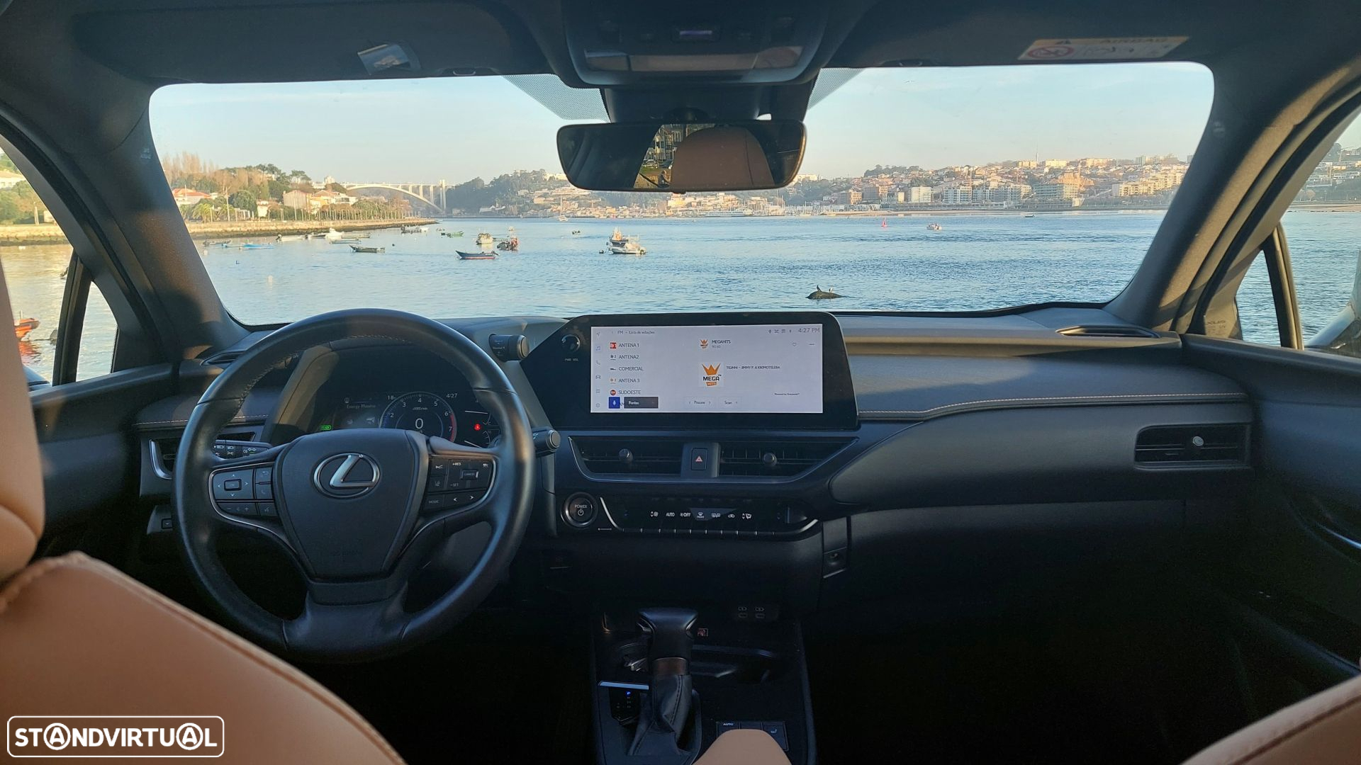 Lexus UX 250h Special Edition (LCA) - 13