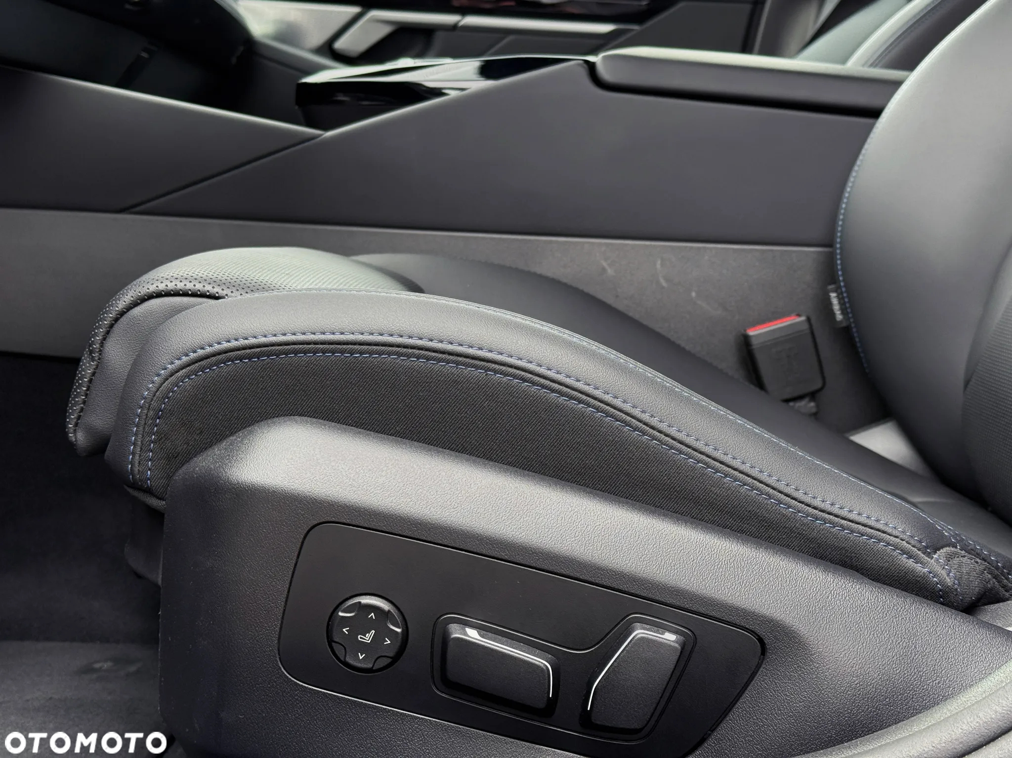 BMW Seria 5 - 26