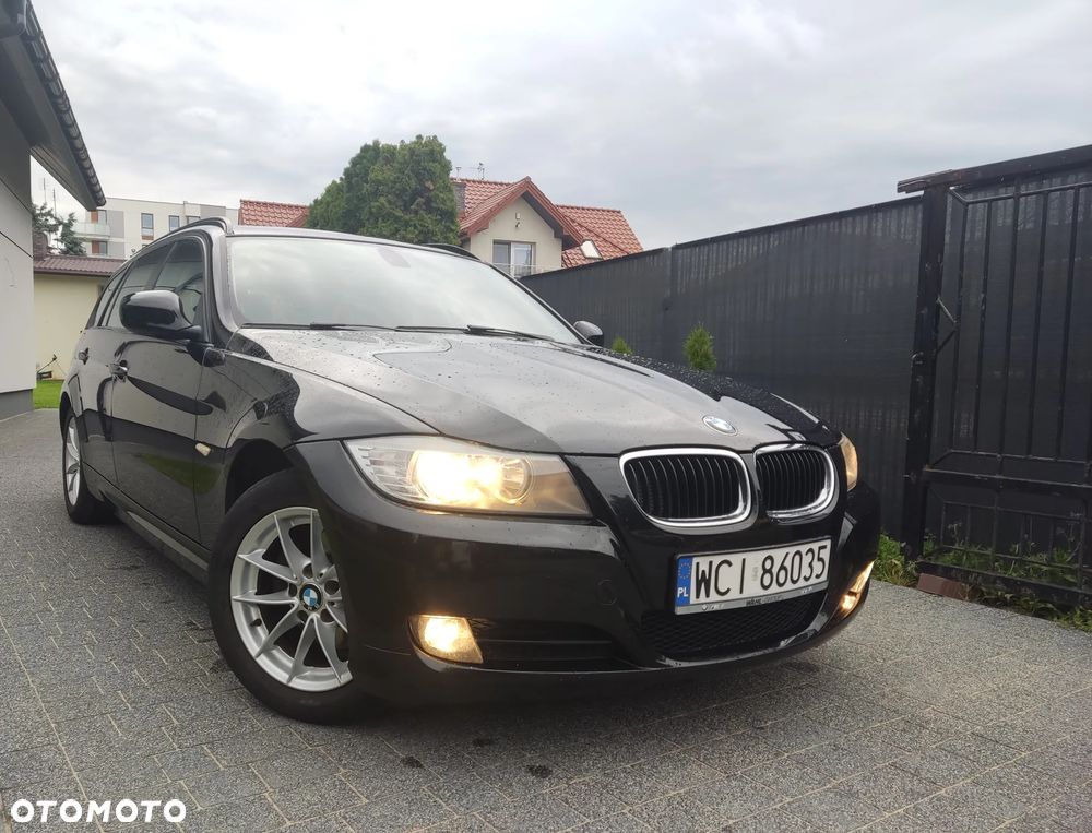 BMW Seria 3 318i - 6