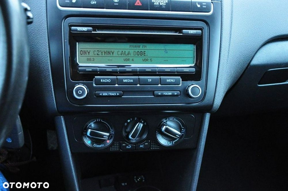 Volkswagen Polo 1.4 Highline - 29