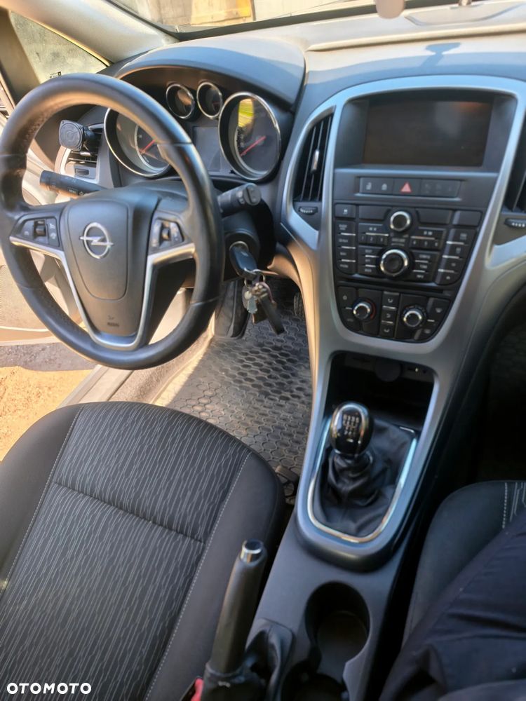 Opel Astra 1.7 CDTI Enjoy - 10