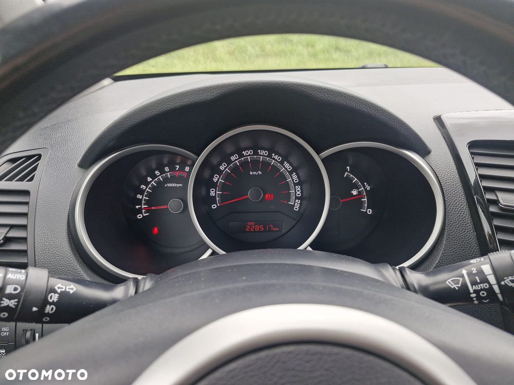 Kia Venga 1.6 Business Line - 9