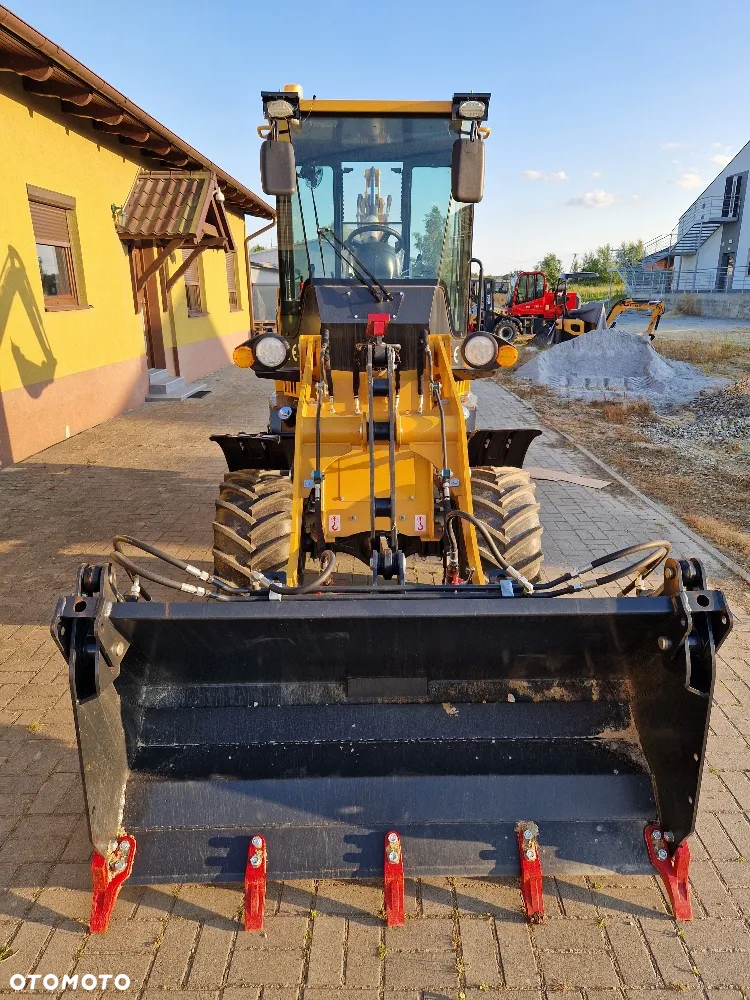 JCB 1CX - 23