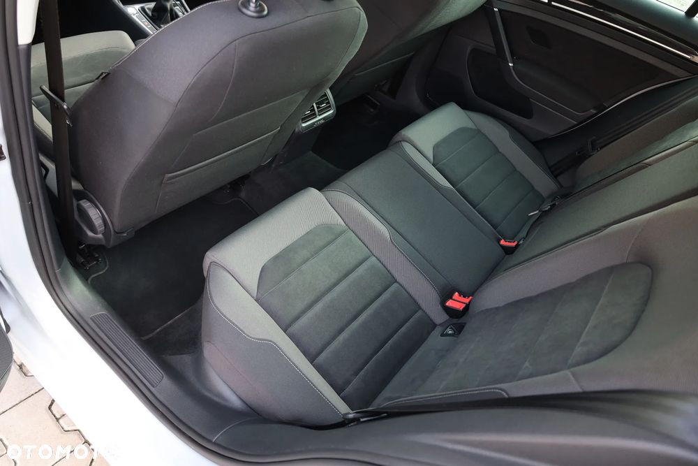 Volkswagen Golf 1.4 TSI BlueMotion Technology Highline - 30