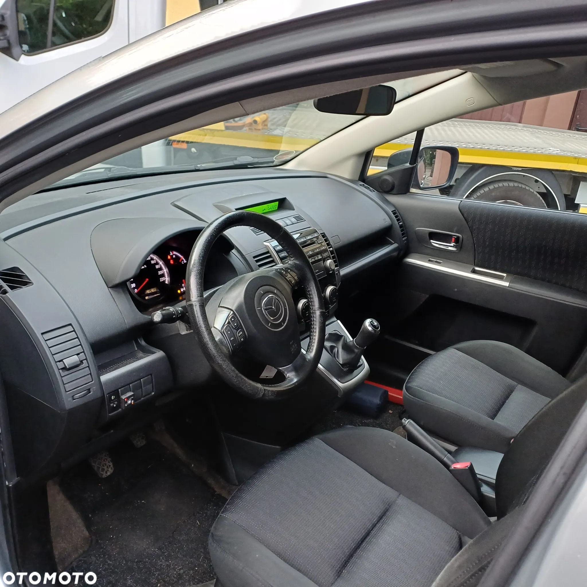 Mazda 5 2.0 Exclusive - 14