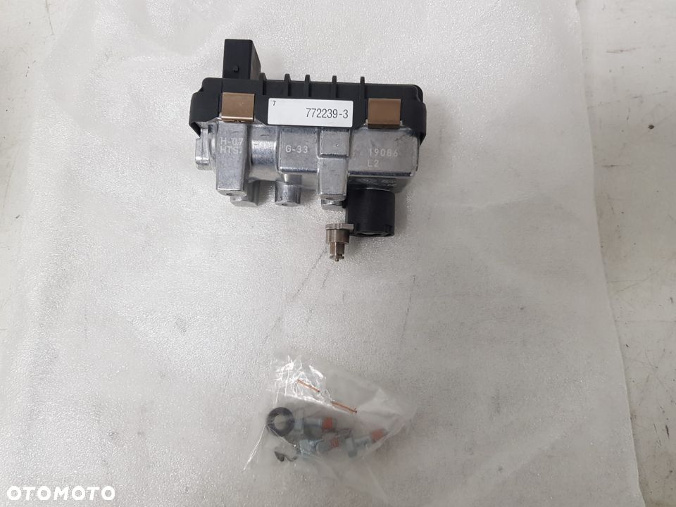 STEROWNIK NASTAWNIK TURBINY GARRETT G-33 6NW009483 059198201 NOWY - 1