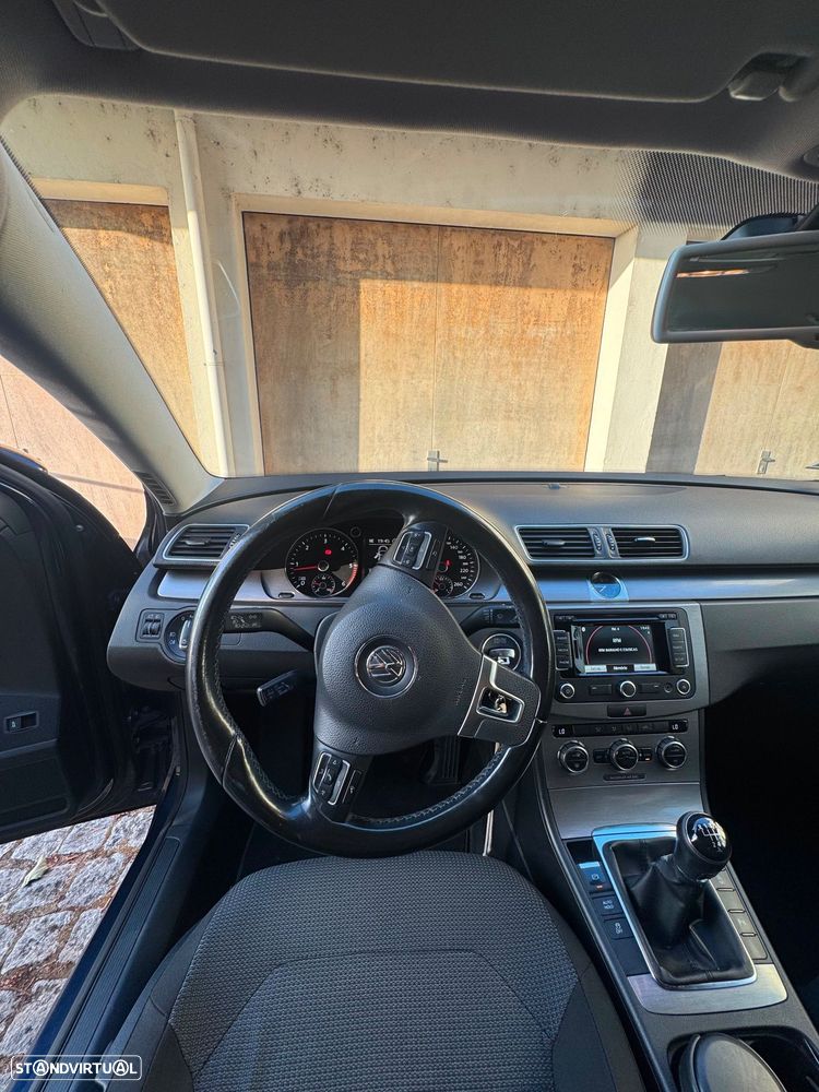 VW Passat Variant 1.6 TDI Confortline - 12