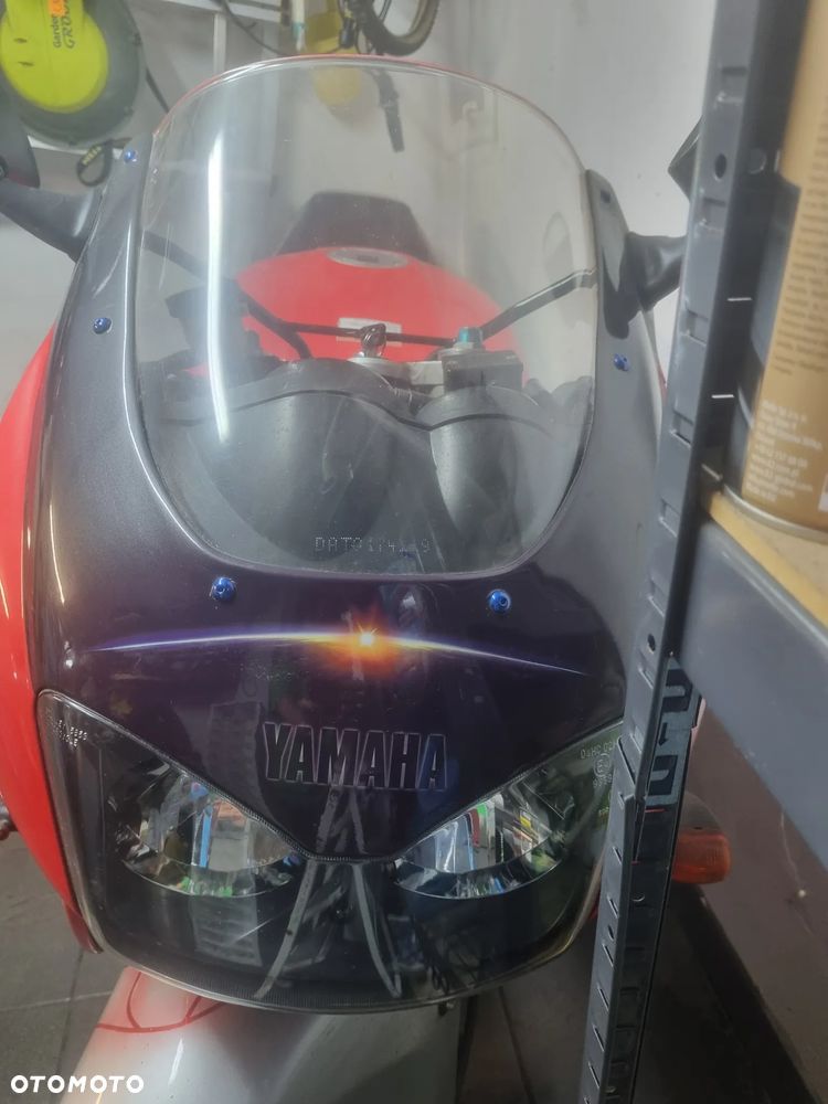 Yamaha Thunderace - 6